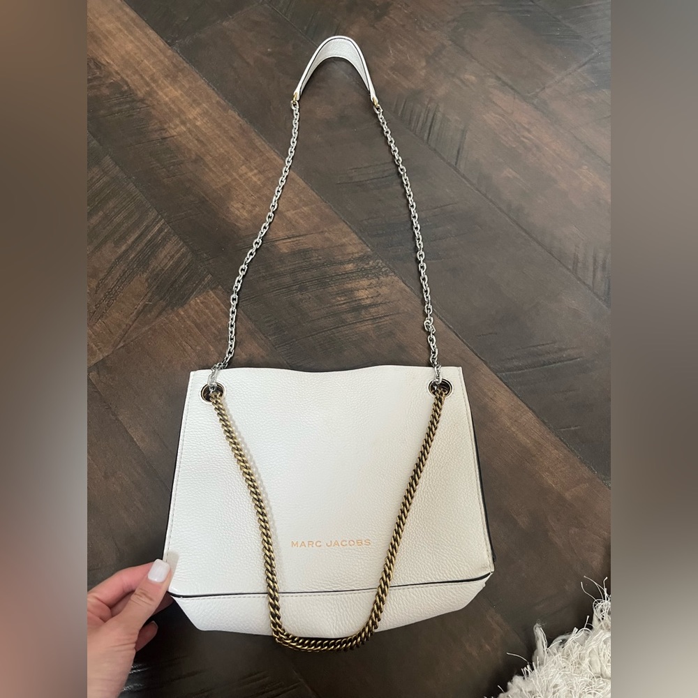 Marc Jacob’s double link 27 crossbody